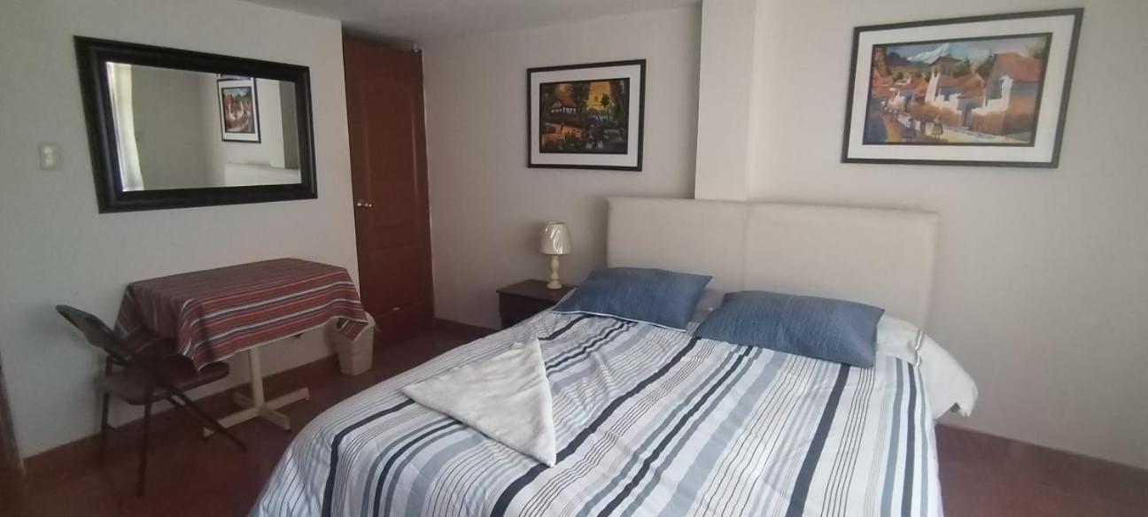 Hostal Turistico El Cajamarquez Лима Экстерьер фото