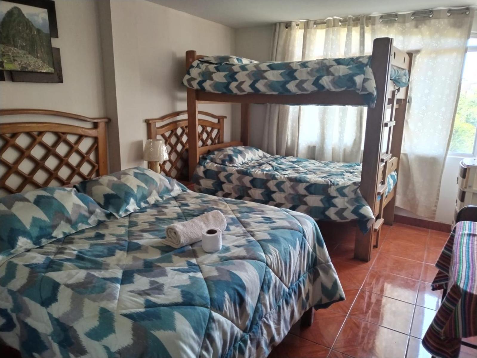 Hostal Turistico El Cajamarquez Лима Экстерьер фото